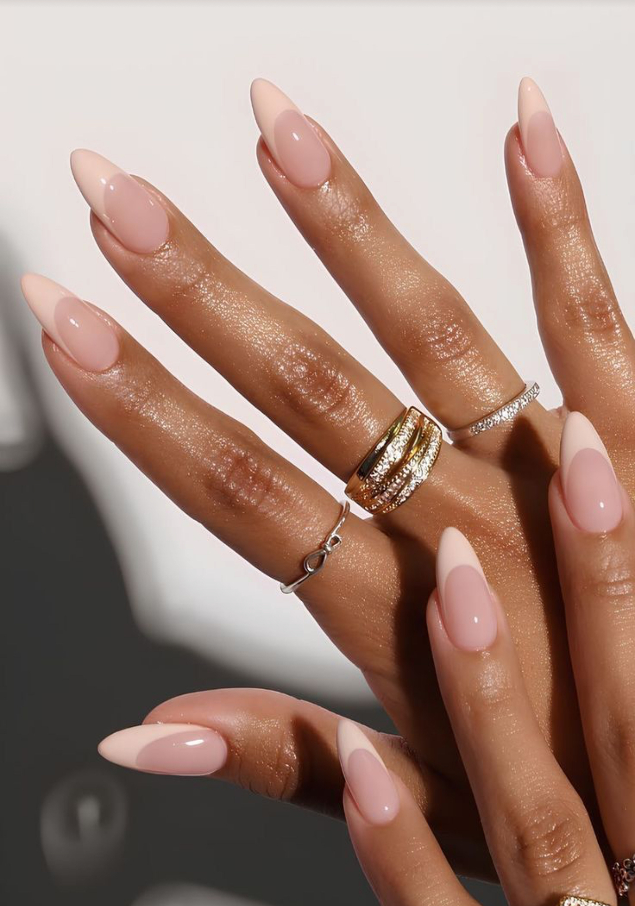 Eric Nail Update — signature manicure